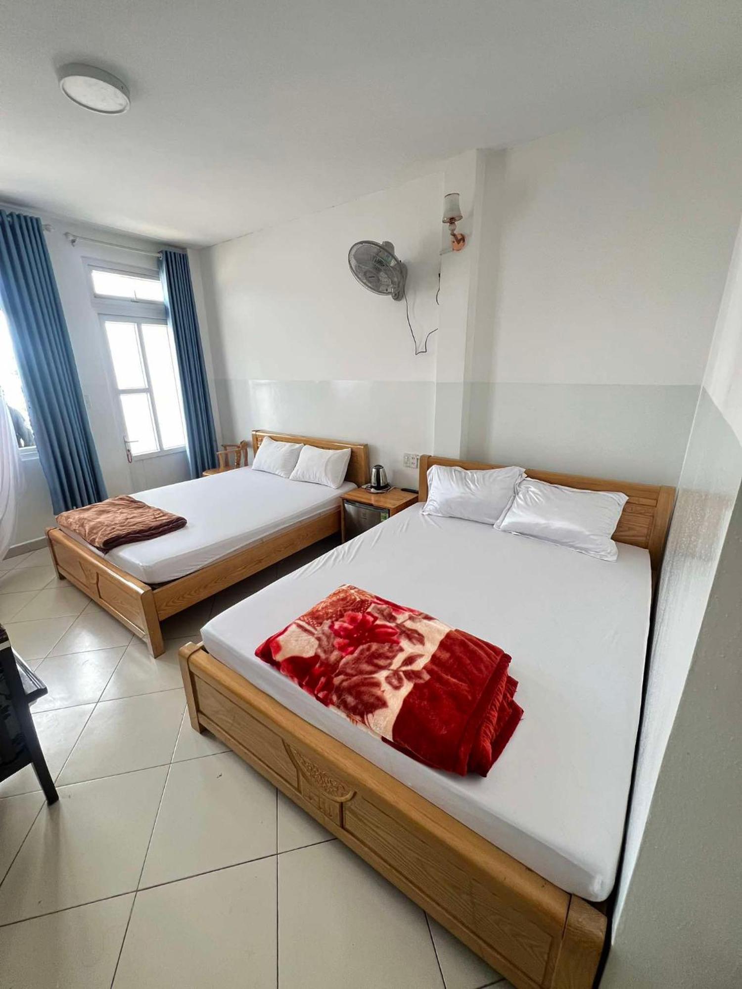 Hotel Nha Nghi Co Hong Đà Lạt Exterior foto